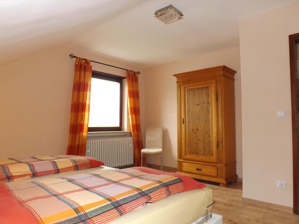 Apartmán Feriendomizil Am Rheinbogen Altlussheim Exteriér fotografie